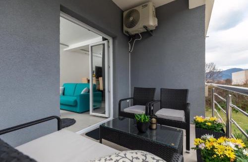 Radanovici Apartment | Tramonto Apartments