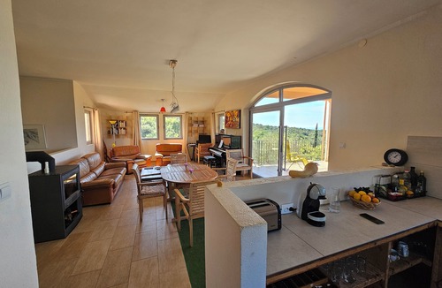 Glavaticici House | Tranquility, breathtaking views, brightness