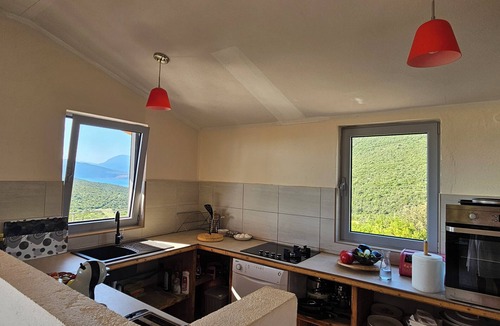 Glavaticici House | Tranquility, breathtaking views, brightness