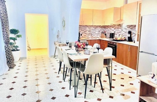 Gennadi House | Transitional house 1925