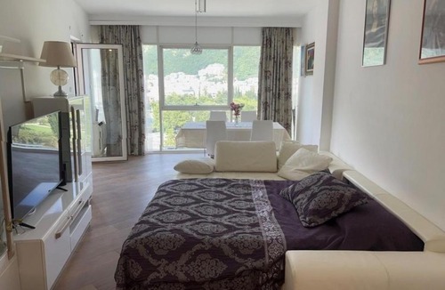 Gospostina Apartment | Tre canne Sea view Royal