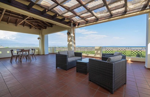 Nea Propontida Apartment | Tres Flores Kalmia by RentalsPro - Agios Mamas Halkidiki