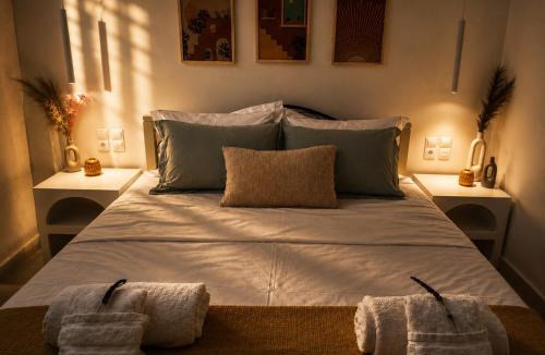 Paleopolis Apartment | Tresoria Andros Boutique Residence