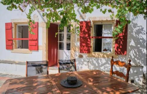 Kithira House | Trifillianika Traditional House