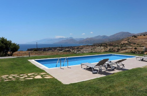 Vizari House | Triopetra View 2