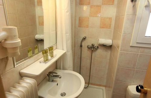 Piraeus Hotel | Triton Hotel Piraeus