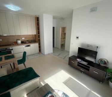 Bjelisi Apartment | Triumph residence Bar