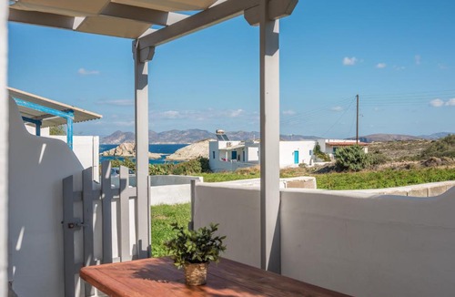 Mandrakia Apartment | Tsakonas Mandrakia Home