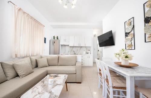 Kardamena Apartment | Turtle Cove Cottage, Beachfront