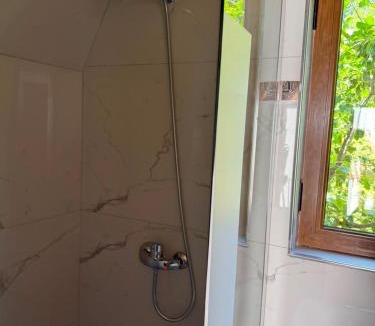 Shkoder Hotel | Twentysix Cabin