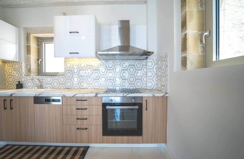 Limeniskos Villa | Twin Villas, private pools, sea view, jacuzzi, ΒΒQ