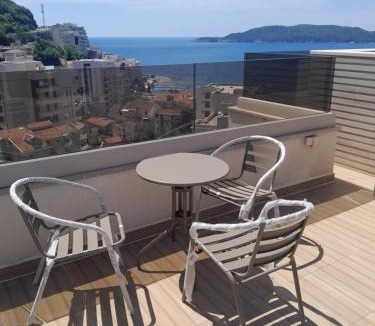 Rafajlovici Apartment | Twins