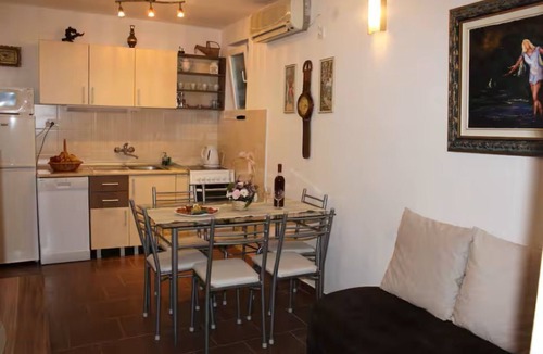 Sveti Stefan Apartment | Two-Bedroom Apartment , 5 persons, graundfloor