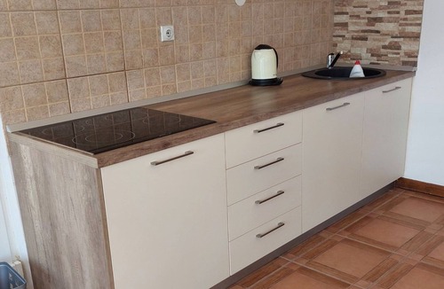 Kumbor Apartment | Two Bedroom Apartment With Sea View (Alba)