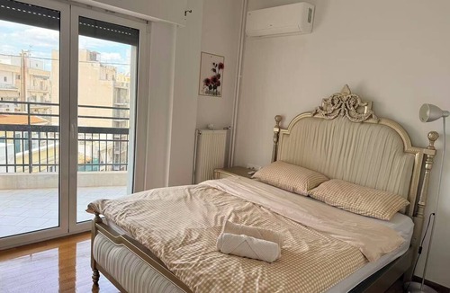 Pasalimani Apartment | Two bedroom hotel-10 minutes walk to Piraeus port
