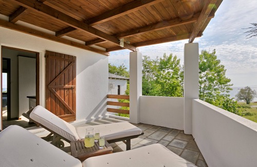 Zagora-Mouresi House | Two Floor - Villa (Aeolos Hotel Complex)