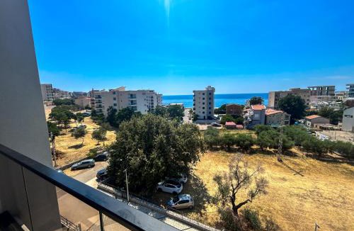 Dobra Voda Apartment | Two & Sea Suites