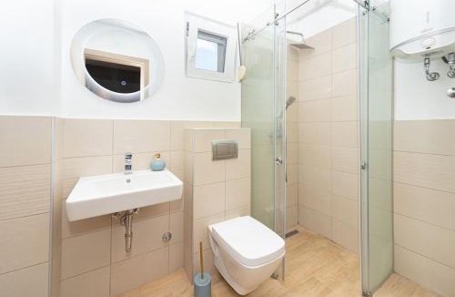 Bijeli do Apartment | TwoBedroom lux apartment +garage