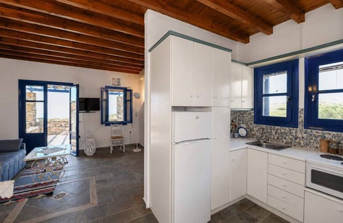 Tinos House | Tzados Sunny Villa - Tinos Summer Retreat