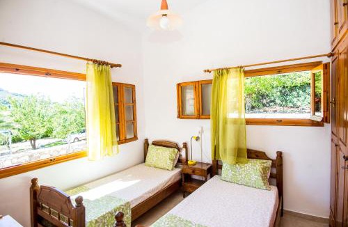 Argostoli House | Tzatzaminia Cottage