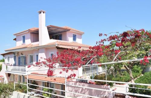 Lassi House | Tzivras Villa & Apartments