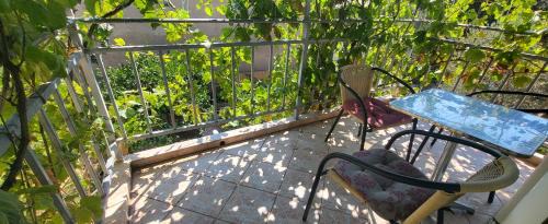 Sutomore Apartment | UGS Apartment