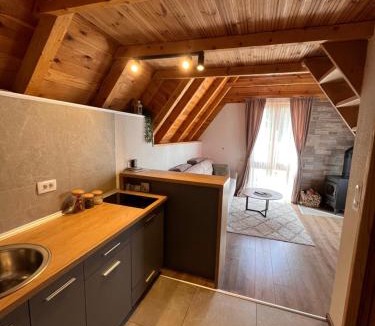 Zabljak Ski Chalet | Underwoods chill