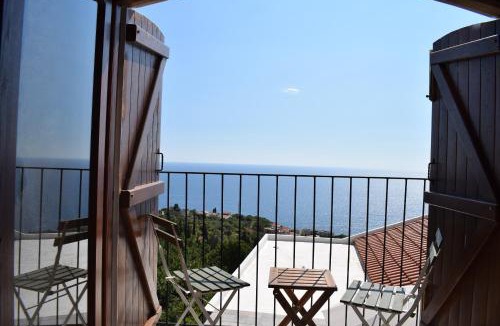 Krstac Apartment | Unique stone apartment Villa M