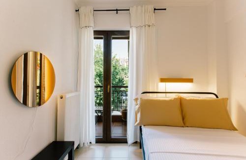Ano Poli Apartment | Upper City Suite Central Thessaloniki