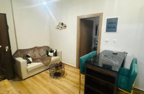 Goudi Apartment | Urban Cozy Athens
