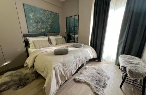 Alexandroupoli Apartment | Urban Gem by Homebrain