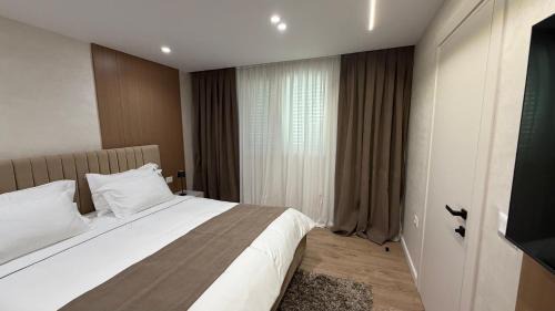 Tirana Apartment | Urban Lotus Apartments , Self Check-in