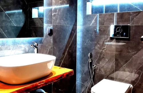 Nea Alikarnassos Apartment | Urban Luxus Studio I