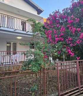Utjeha Villa | Utjeha house Ana