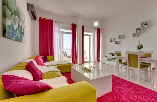 Bar Apartment | Vacation apartment/apartment for 4 guests with 91m² in Dobra Voda (265332)