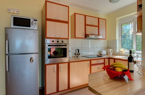 Utjeha Apartment | Vacation apartment/apartment for 6 guests with 102m² in Utjeha (29624)