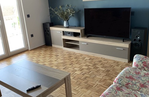 Susanj House | Vacation apartment in Montenegro. Quiet location near the sea. Welcome!