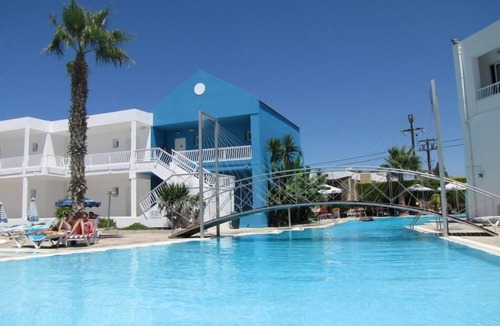 Petaloudes Apartment | Valsami Hotel Apartments