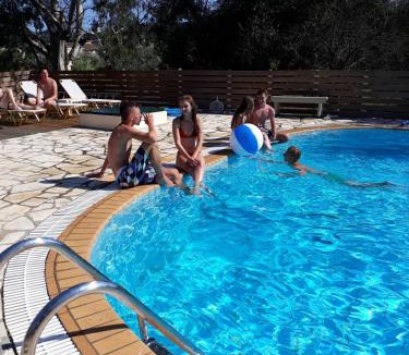Gouvia House | Value Double Lower – Room 12