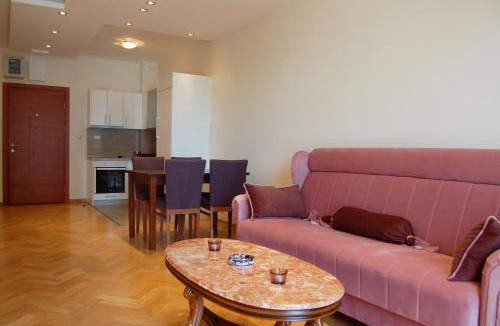 Petrovac Apartment | Vasiliki Seaside Apartments