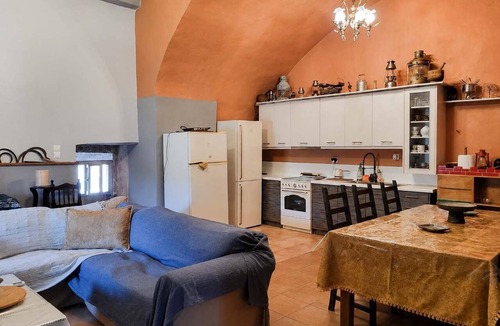 Vatheia Apartment | Vathia Tower 1894-Stone Mani Heaven near the Beach