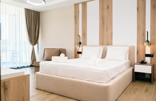 Ulcinj Hotel | Velmare Inn