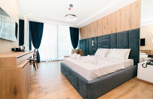 Ulcinj Hotel | Velmare Inn