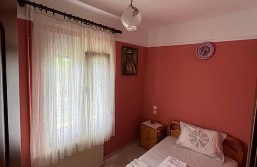 Sarakina House | Veronika house Under Meteora