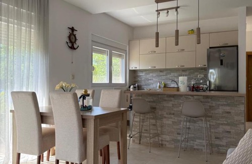 Visnjeva Apartment | Višnjeva Apartments