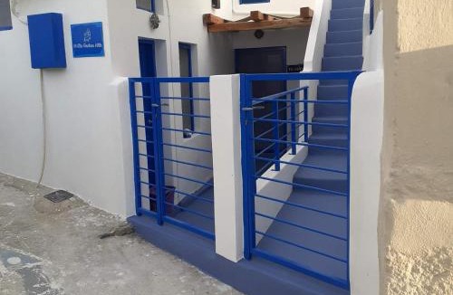 Kamari Villa | VI STA FINIKIAS VILLA
