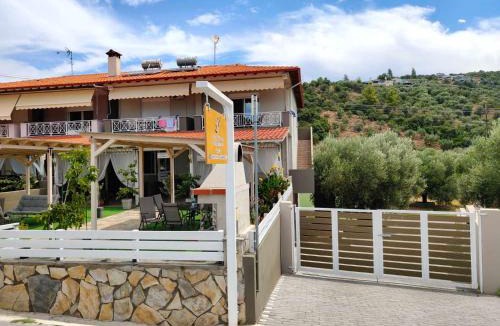 Neos Marmaras Apartment | Vickyvillas