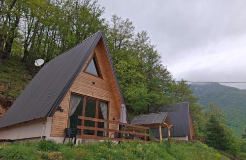 Andrijevica House | Vikendice Limski mir