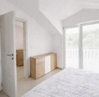 Topla Apartment | Viktor