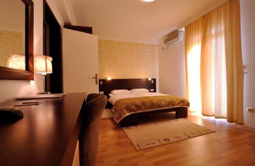 Petrovac Hotel | Vila Đurić - Ex Hotel Đurić